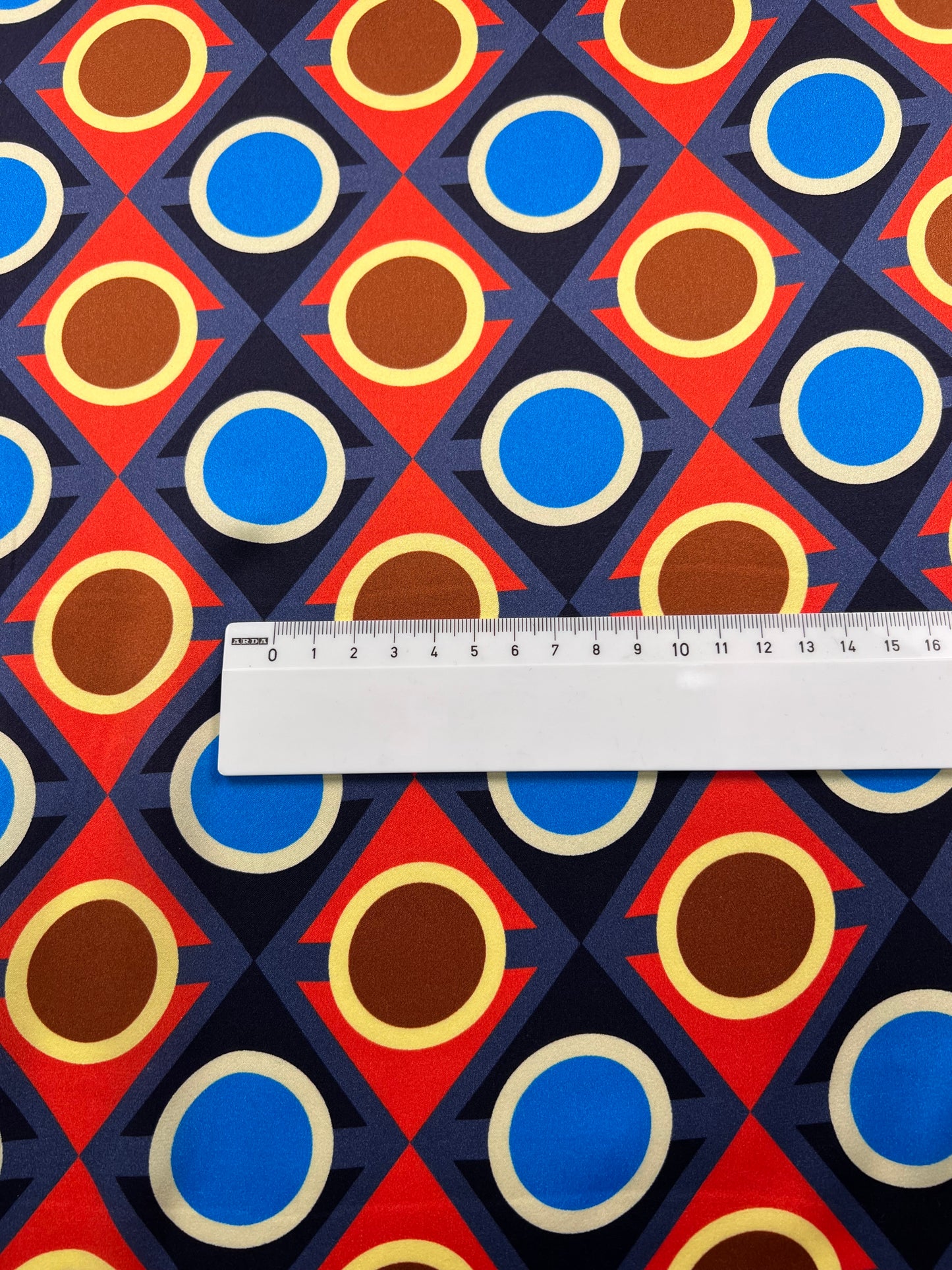 Raso di seta retro rosso/blu