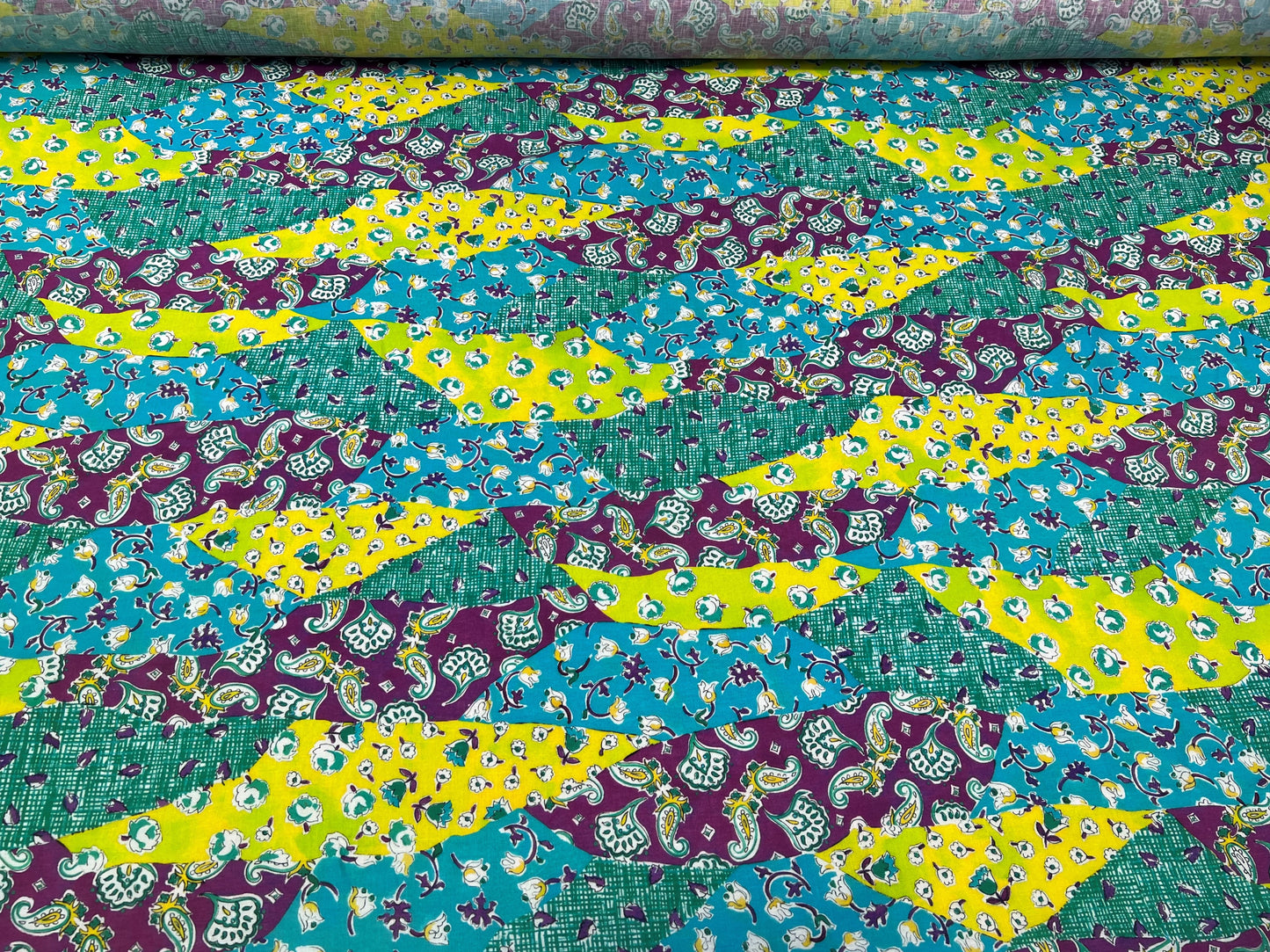 Lino stampato design tipo patchwork