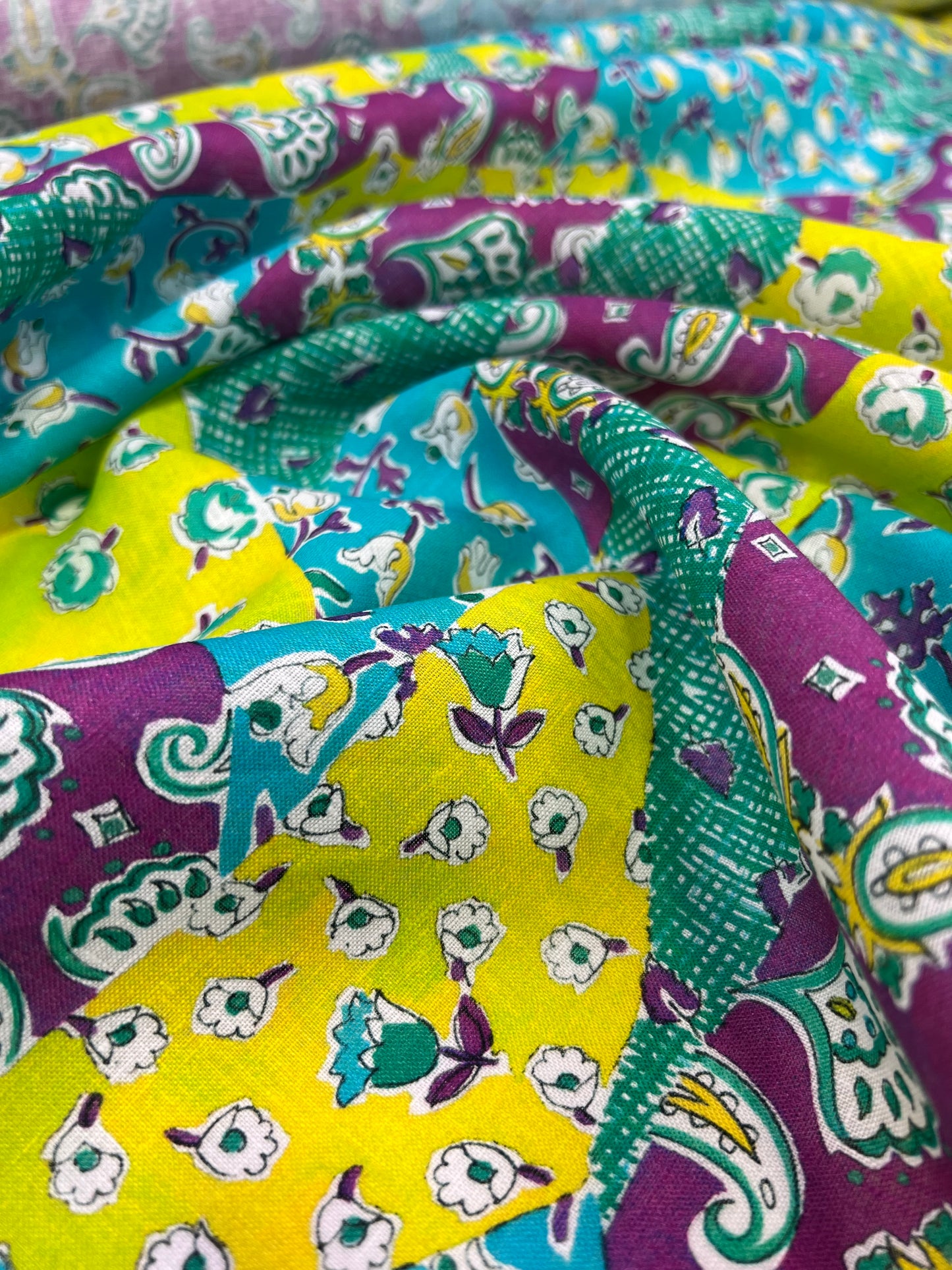 Lino stampato design tipo patchwork