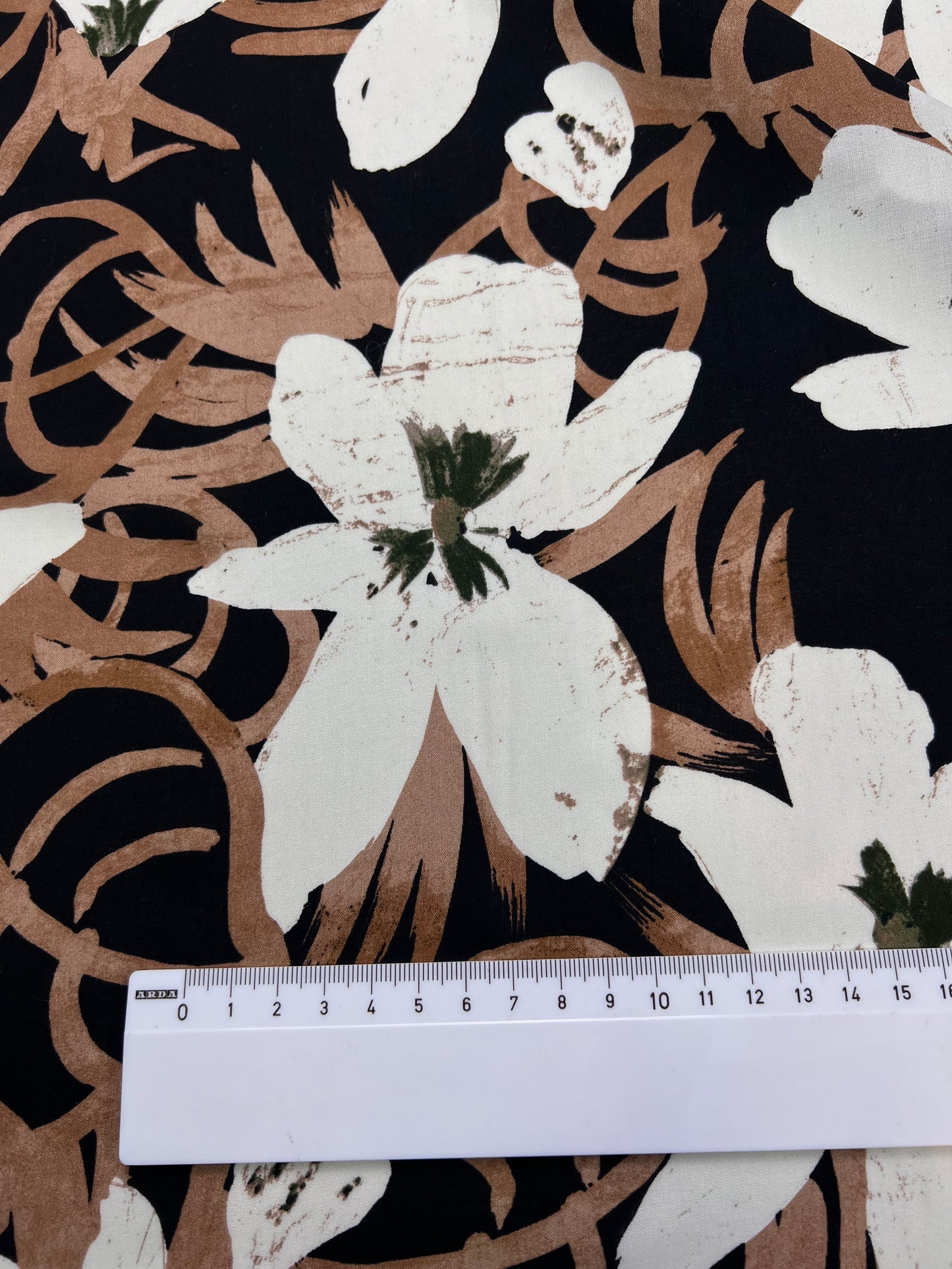 Viscosa stampata fiori bianco/marrone