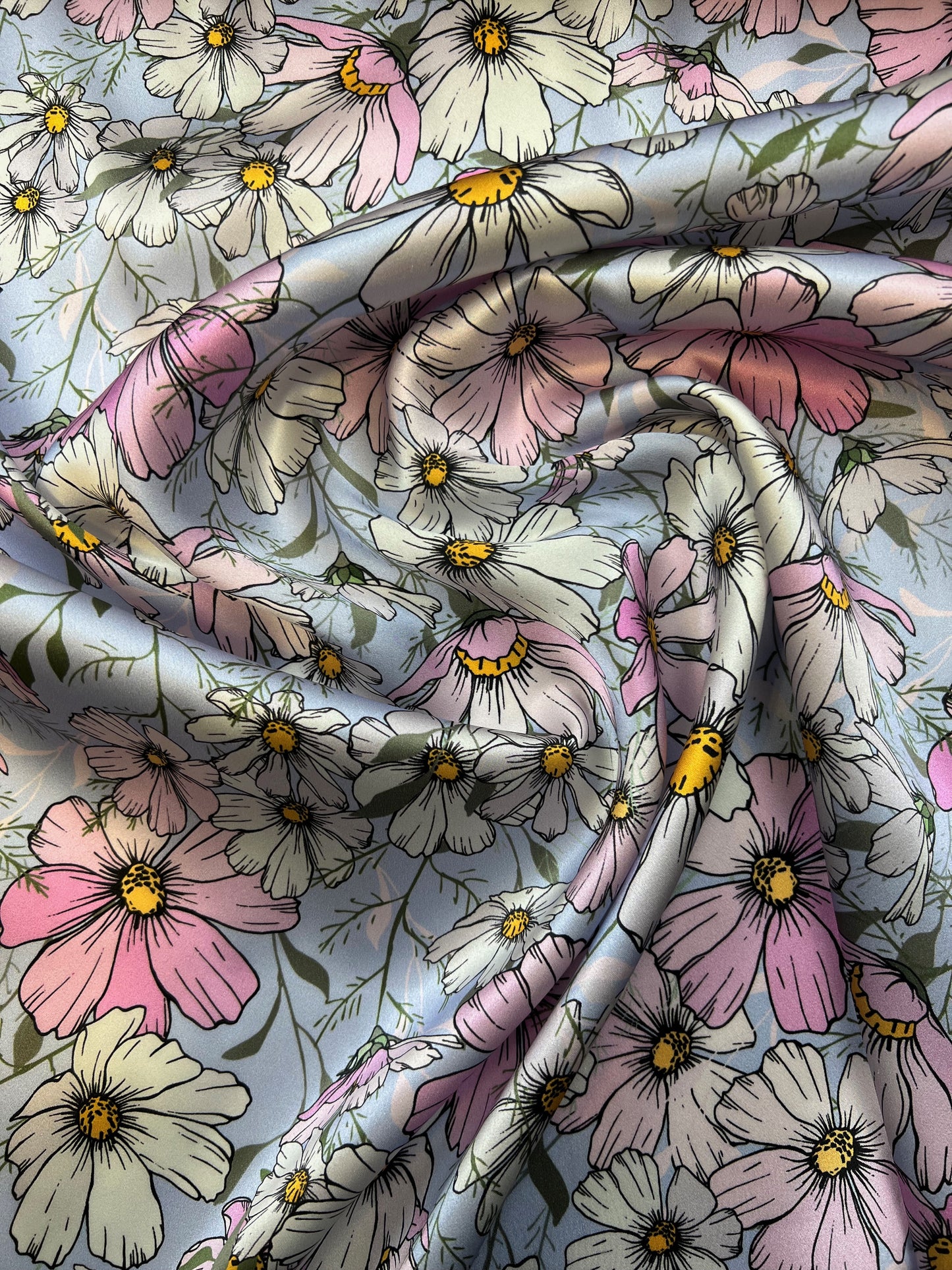 Raso di seta fiori sfondo lilla