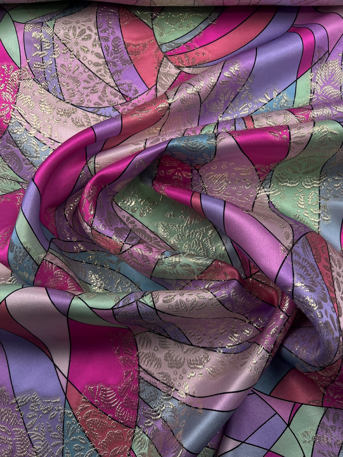 Seta con lurex geometrico rosa